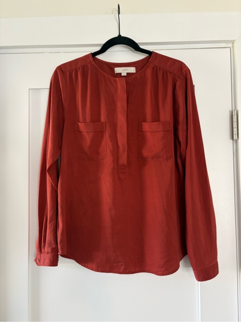 LOFT Burnt Orange Hidden Placket Utility Blouse Pockets 313943